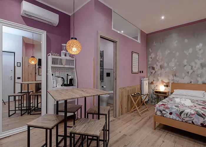 Bed & Breakfast Alis Laura - 10 Mins To Colosseum, Modern & Near Metro Řím